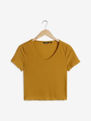 Nuon Mustard Ribbed Regina Crop Top