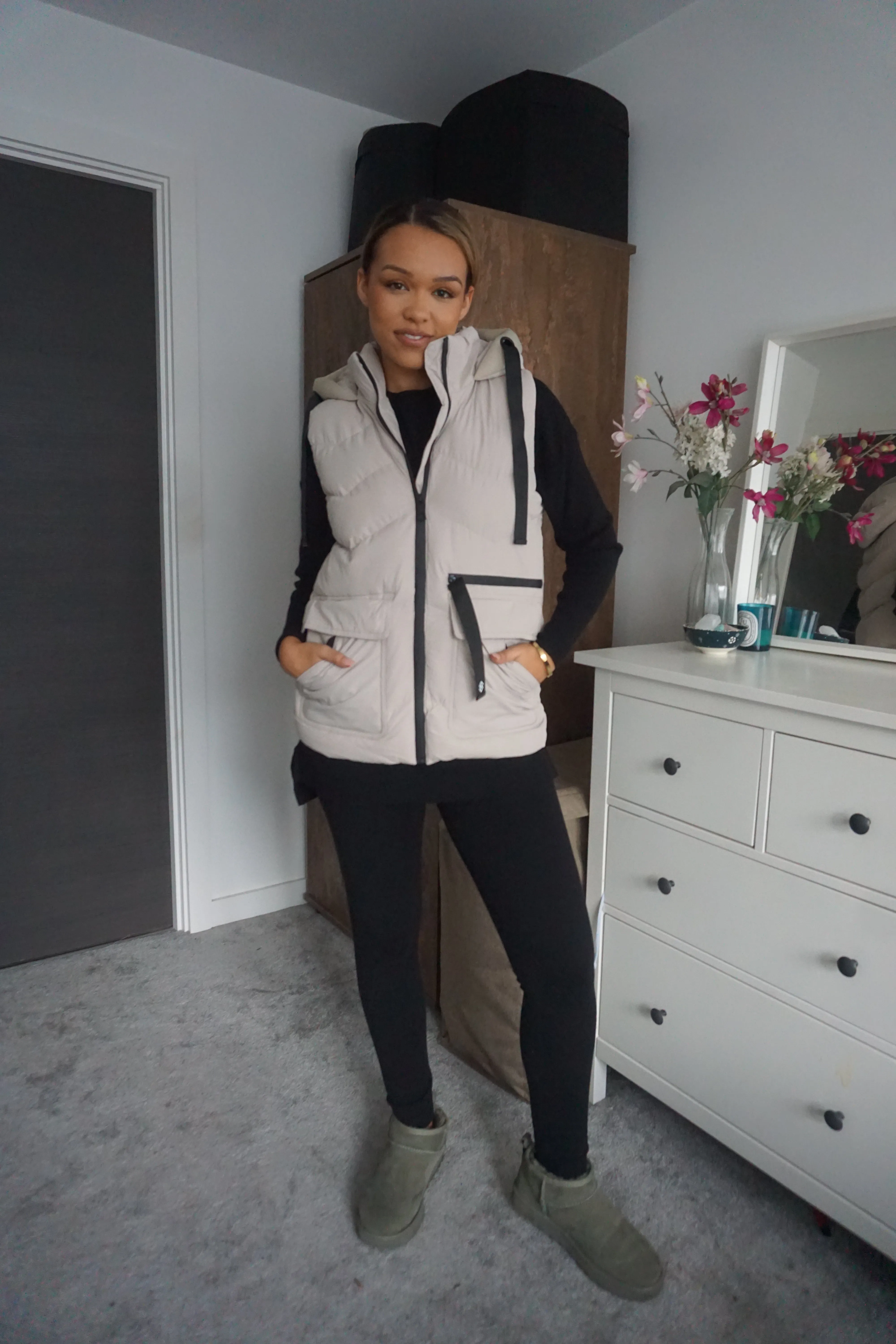 OYSTER QUILTED PADDED HOODED PUFFER GILET