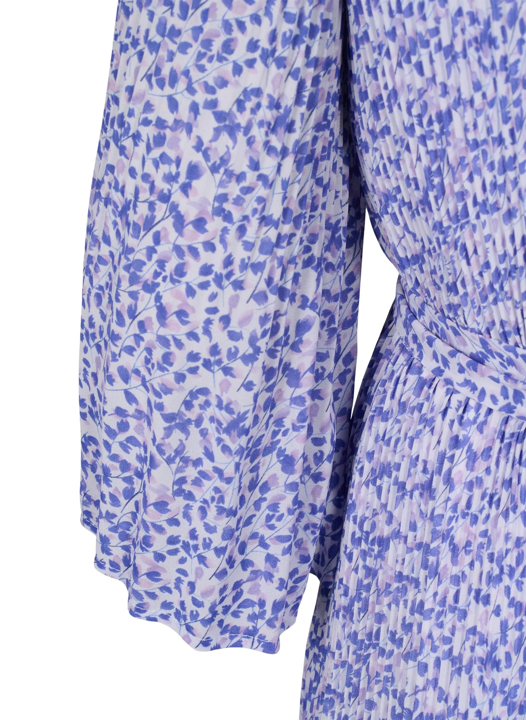 Zizzi Cathrine Floral Lavender Dress